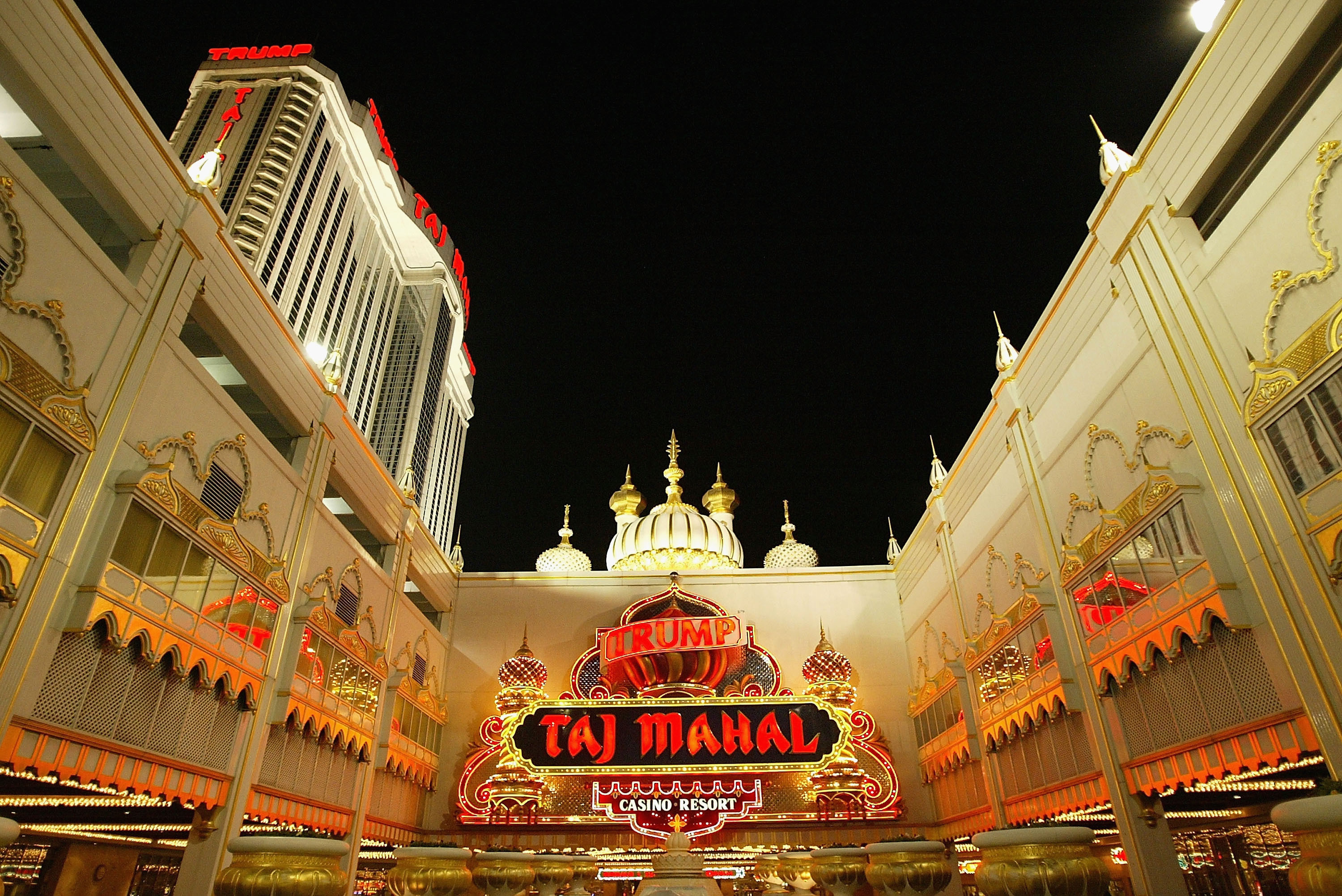 Taj Mahal Casino is closed, Atlantic City mourns
