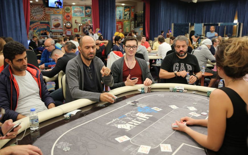 покер в реальном казино