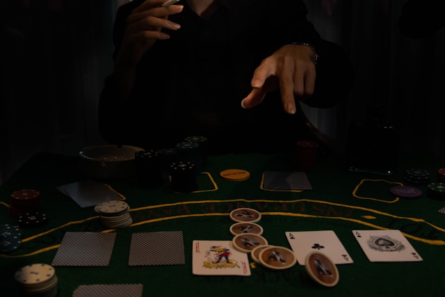 How Player Behaviour Is Reshaping the Way Poker Is Played Online