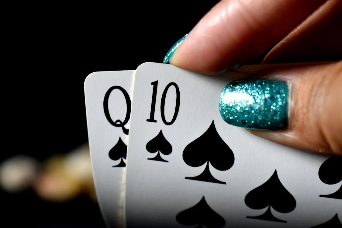 Is Online Poker an Easier Start for an Amateur Poker Player