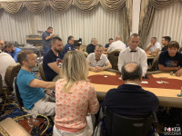 Queen Poker Room photo5 thumbnail